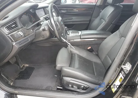 2015 BMW 740 I из США, поврежденный, VIN WBAYA6C58FD826958